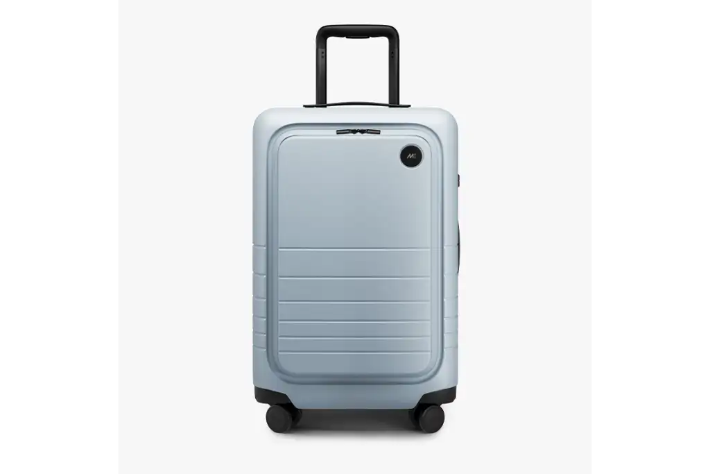 Monos Carry-On Pro Plus